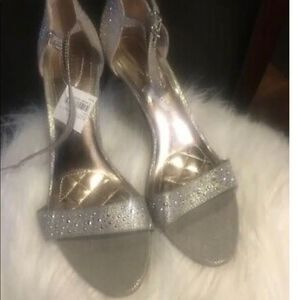 ALFANI PYRRA JEWELED ANKLE STRAP PLATINO EVENING SANDALS HEELS Womens Shoes 8.5